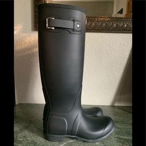 New! Hunter original Tall Rainboots Matte Black 6